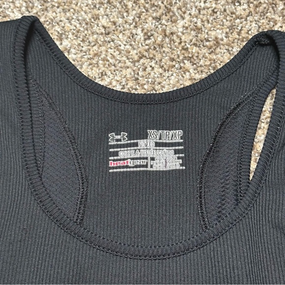 Under Armour Women’s Black and White Jacket with Tank - Picture 12 of 16